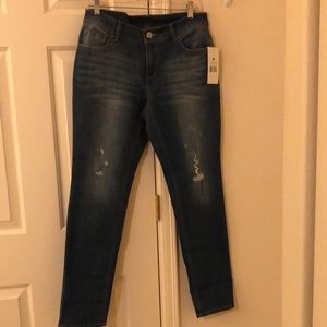 Medium blue Jeans for summer